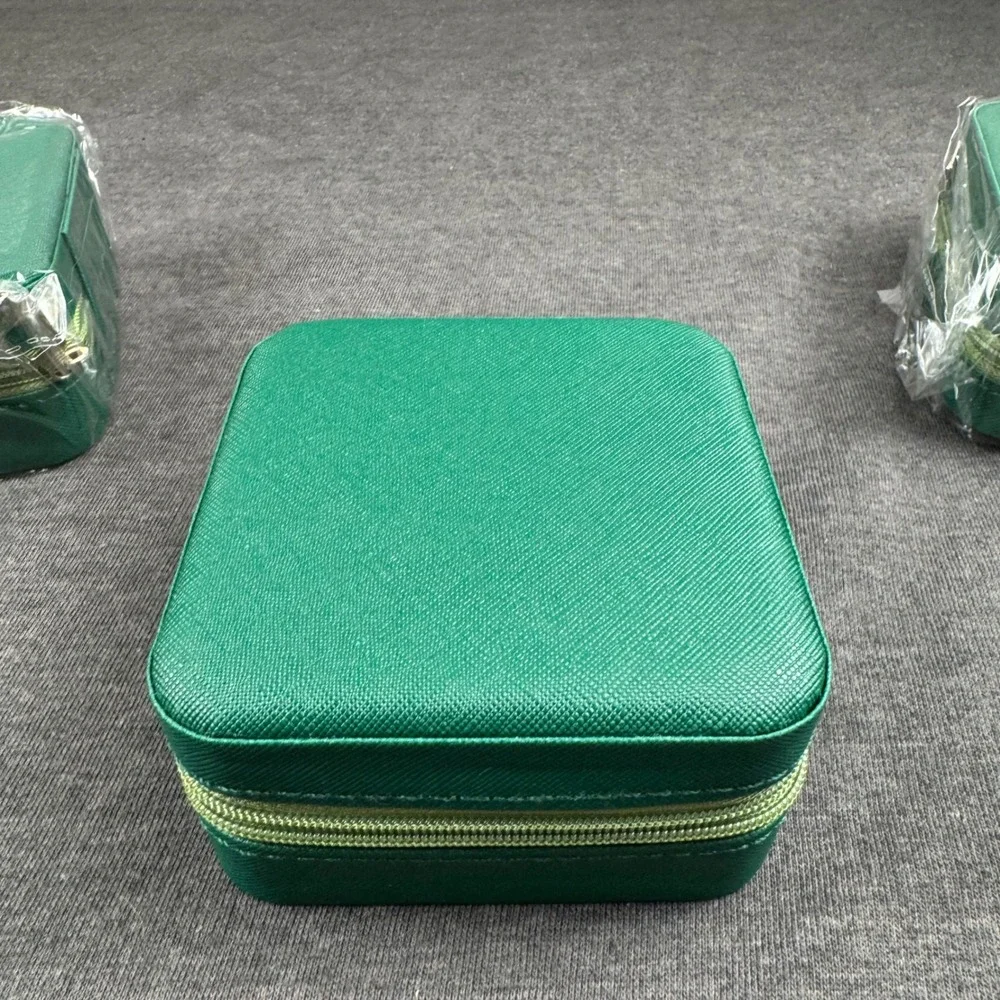 Green Faux Leather Jewelry Organizer Travel Case‎ Zippered Storage Box